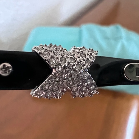 Authentic Tiffany Sunglass model TF4108-B - Picture 4 of 6